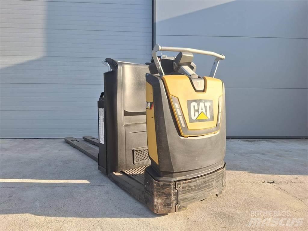 CAT N020NE Preparadoras de encomendas de baixa elevação