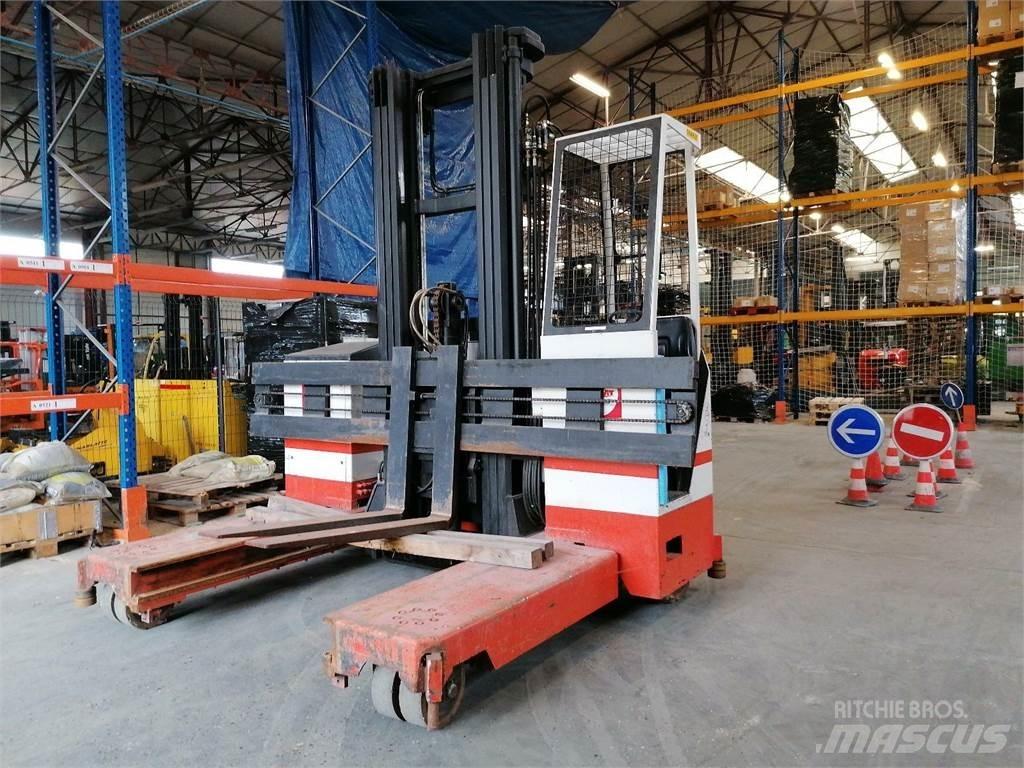 Combilift ESA30 Carregadores laterais