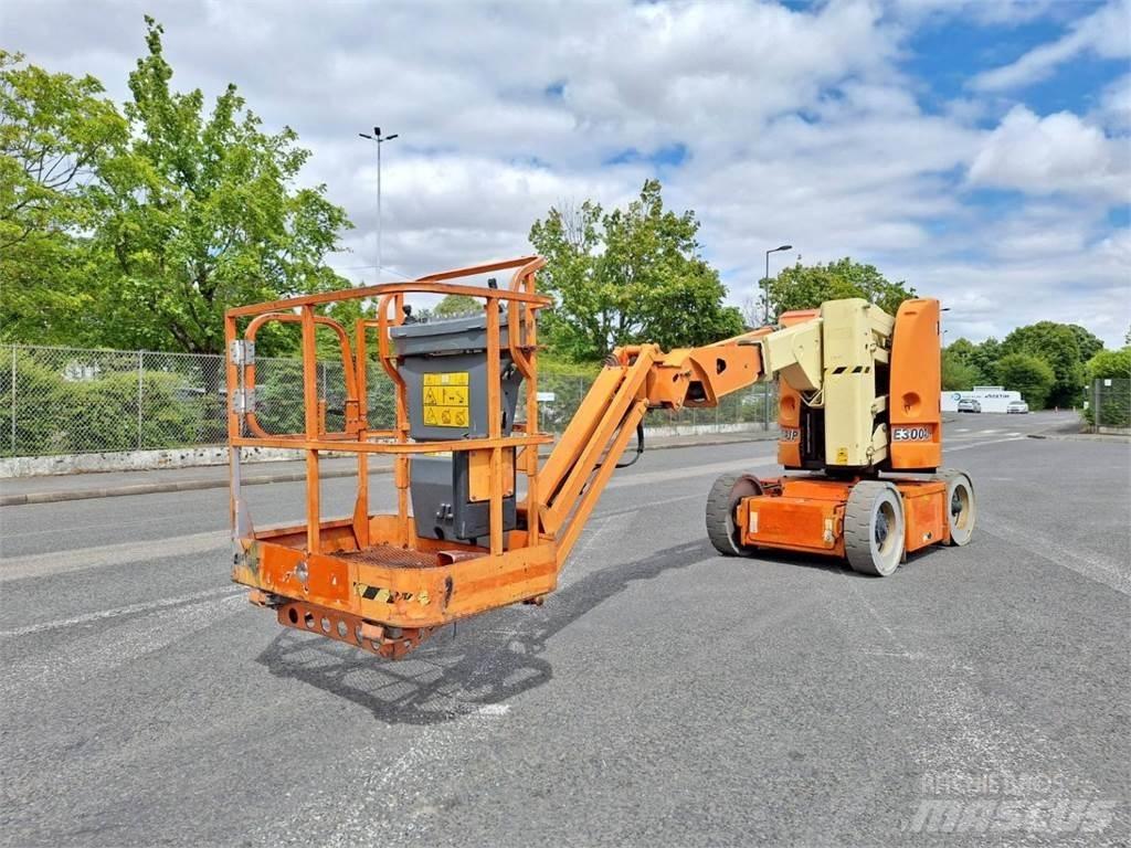 JLG E300AJP Outros elevadores e plataformas