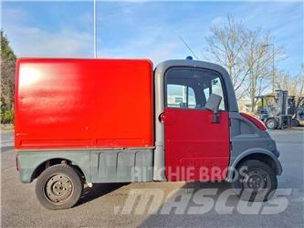 Mega MULTITRUCK Caminhões de caixa fechada