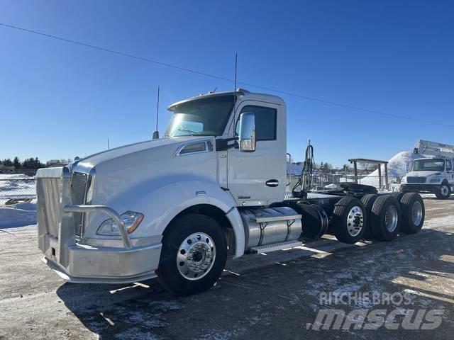 Kenworth T680 Outros