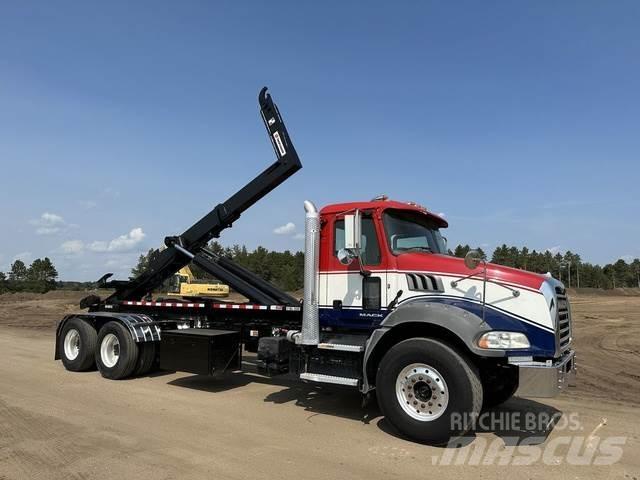 Mack GRANITE Outros