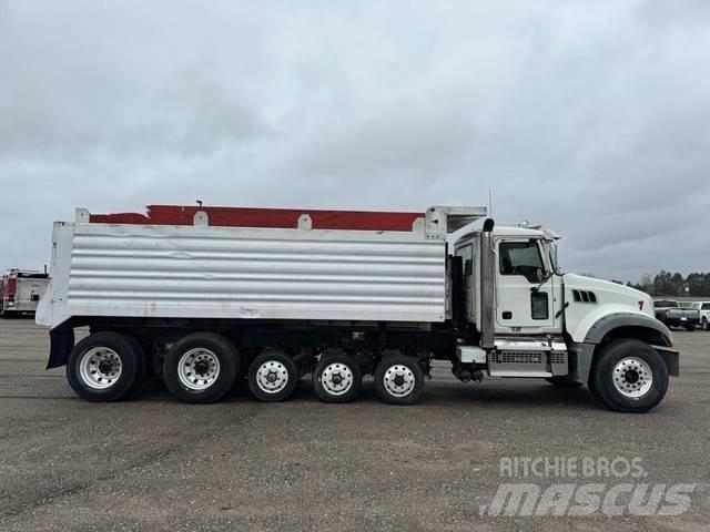 Mack GRANITE Outros