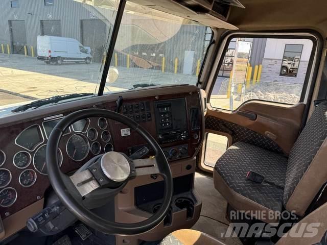 Mack GRANITE Outros