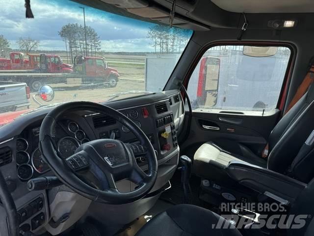 Peterbilt 567 Outros