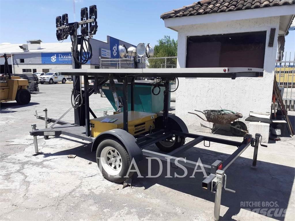 Atlas Copco QLTS8 Torres de luz