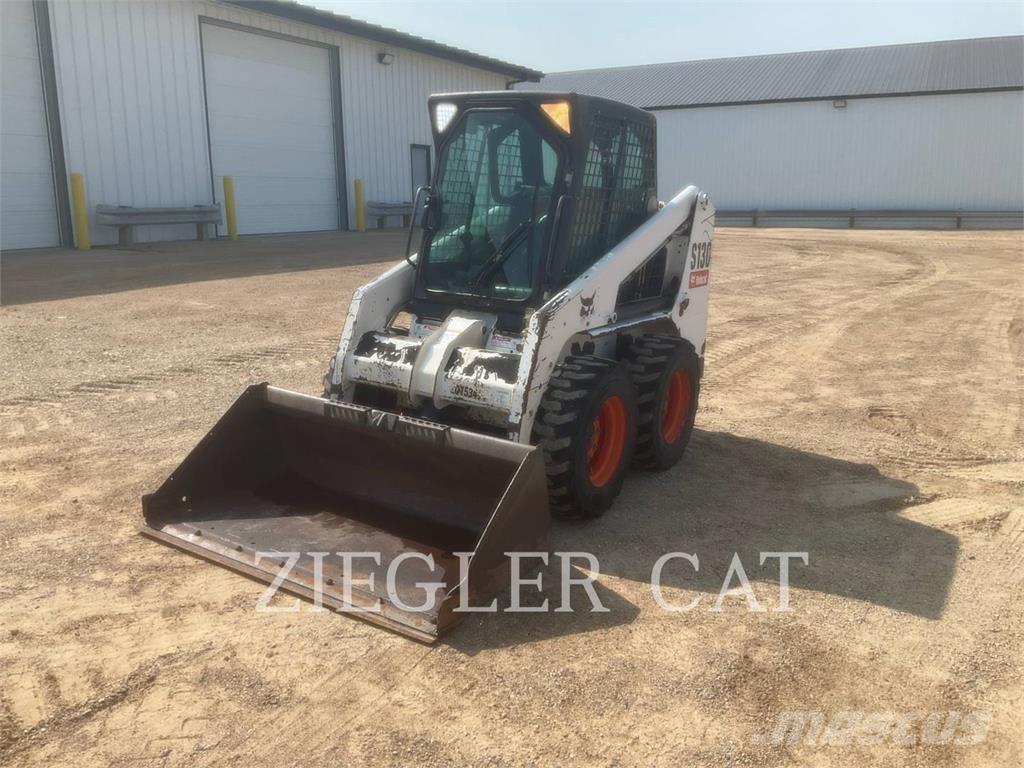 Bobcat S130 Minicarregadeiras