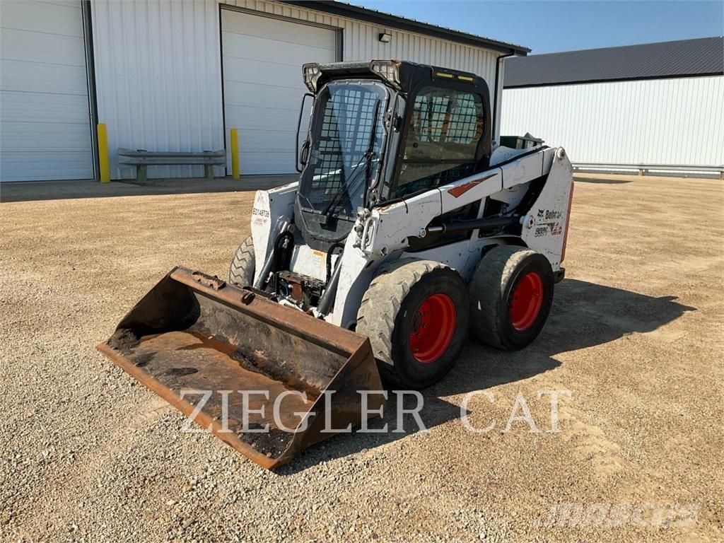 Bobcat S550_US Minicarregadeiras