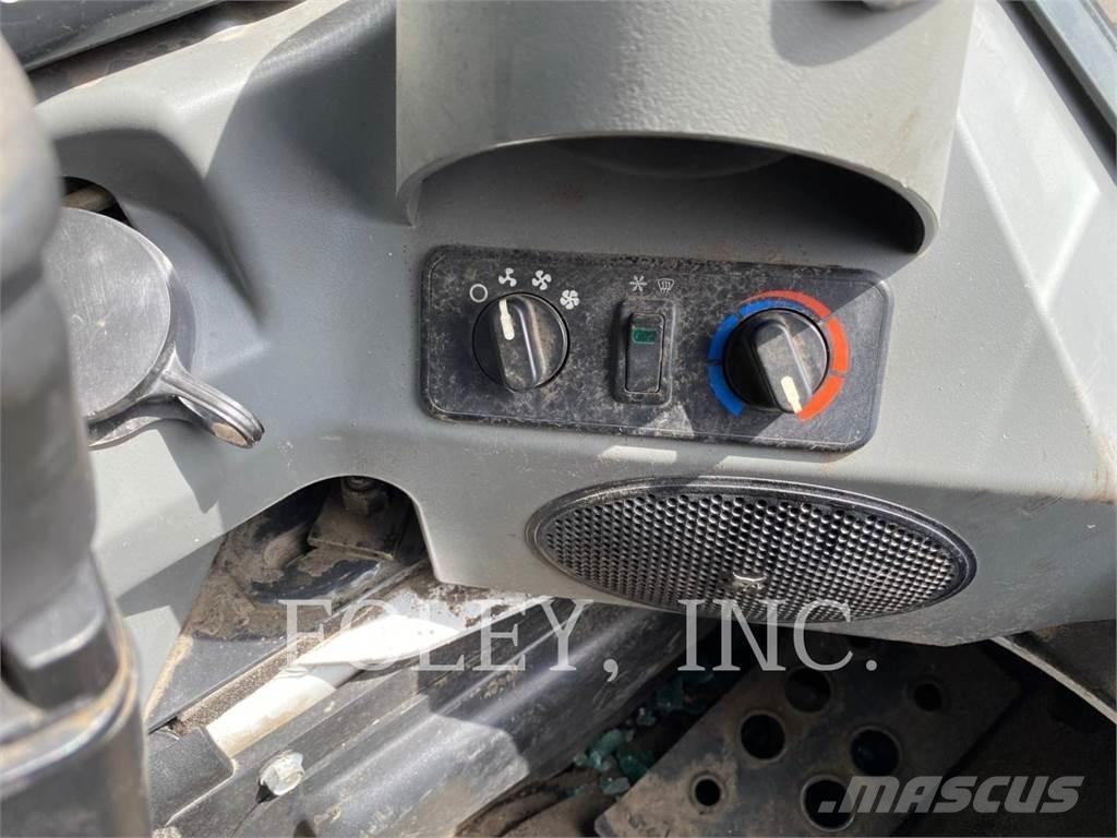 Bobcat S770 Minicarregadeiras