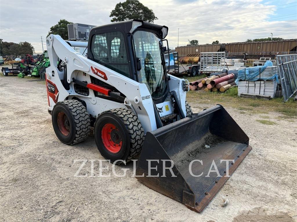 Bobcat S770 Minicarregadeiras