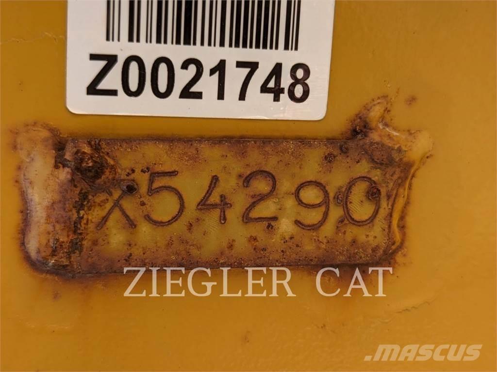 Carco H140 Dozers - Tratores rastos