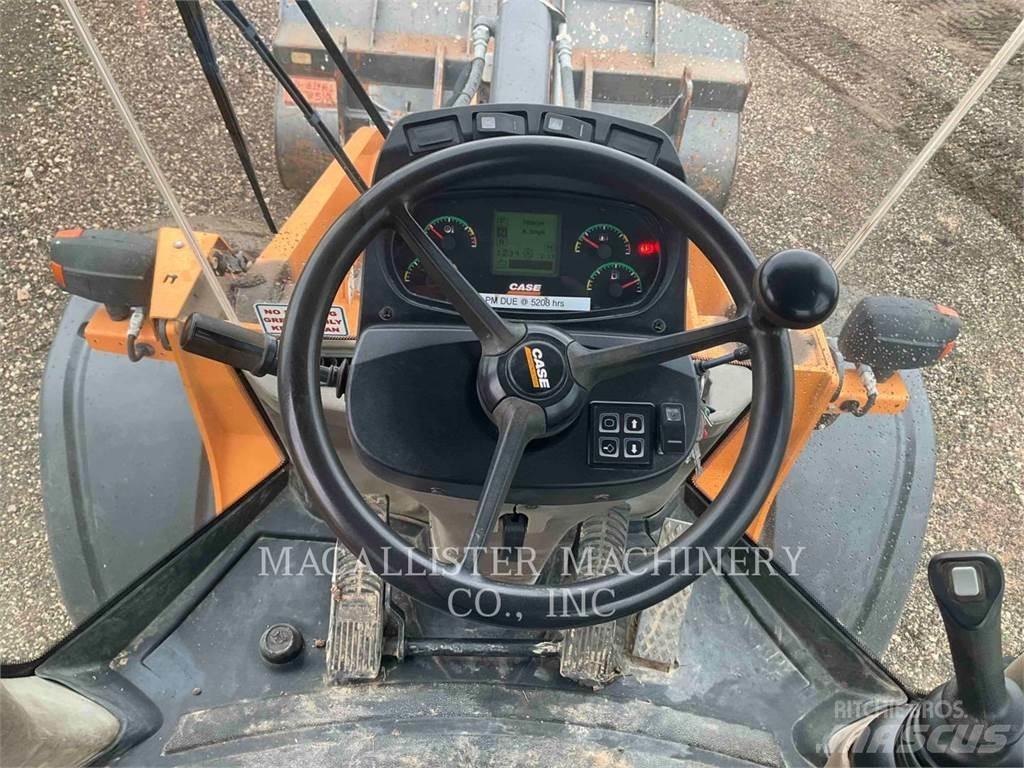 CASE 621F Carregadeiras de rodas