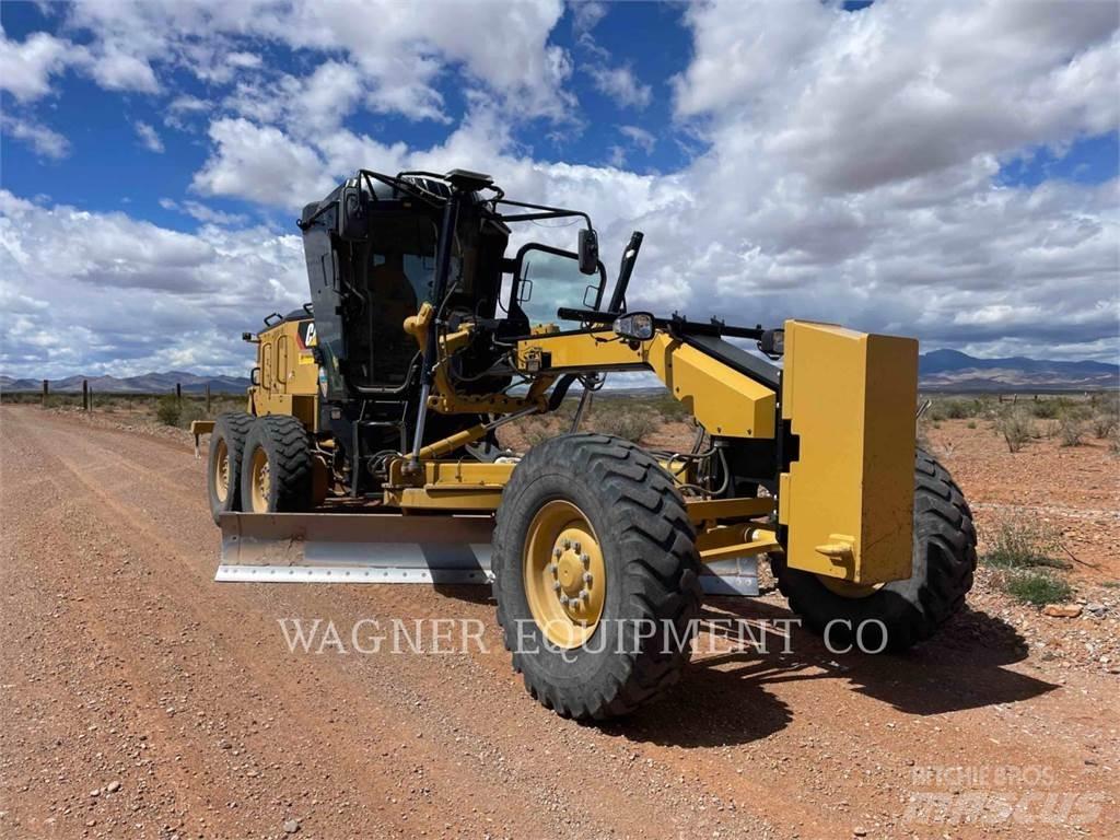 CAT 120 Motoniveladoras