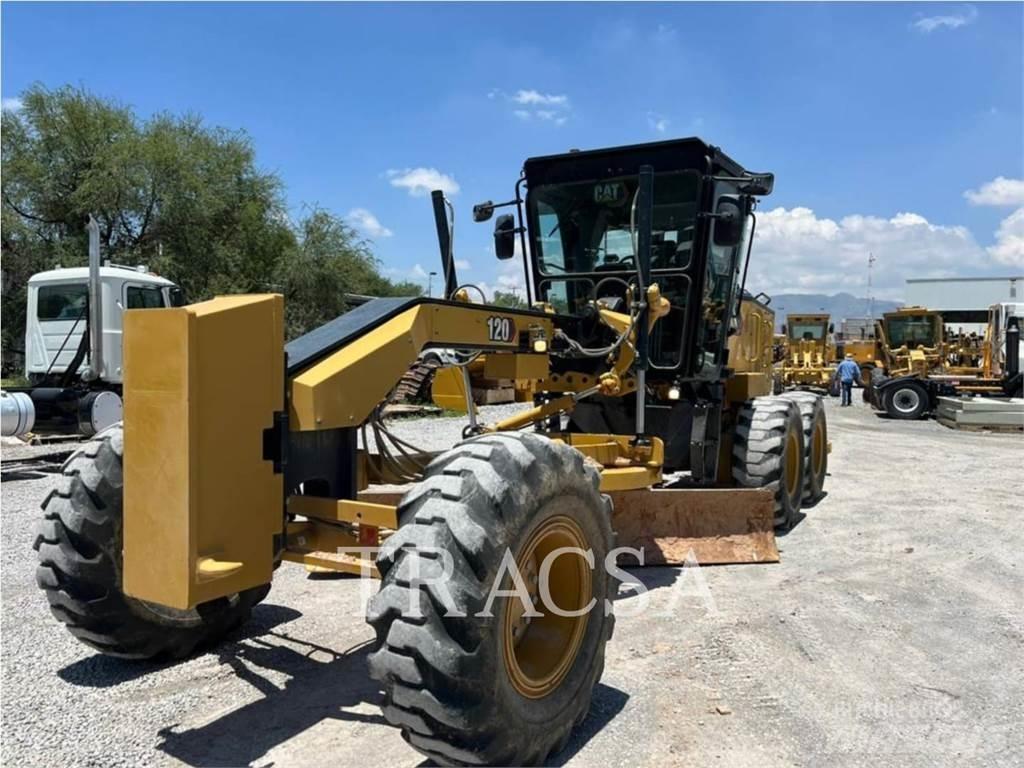 CAT 120 Motoniveladoras