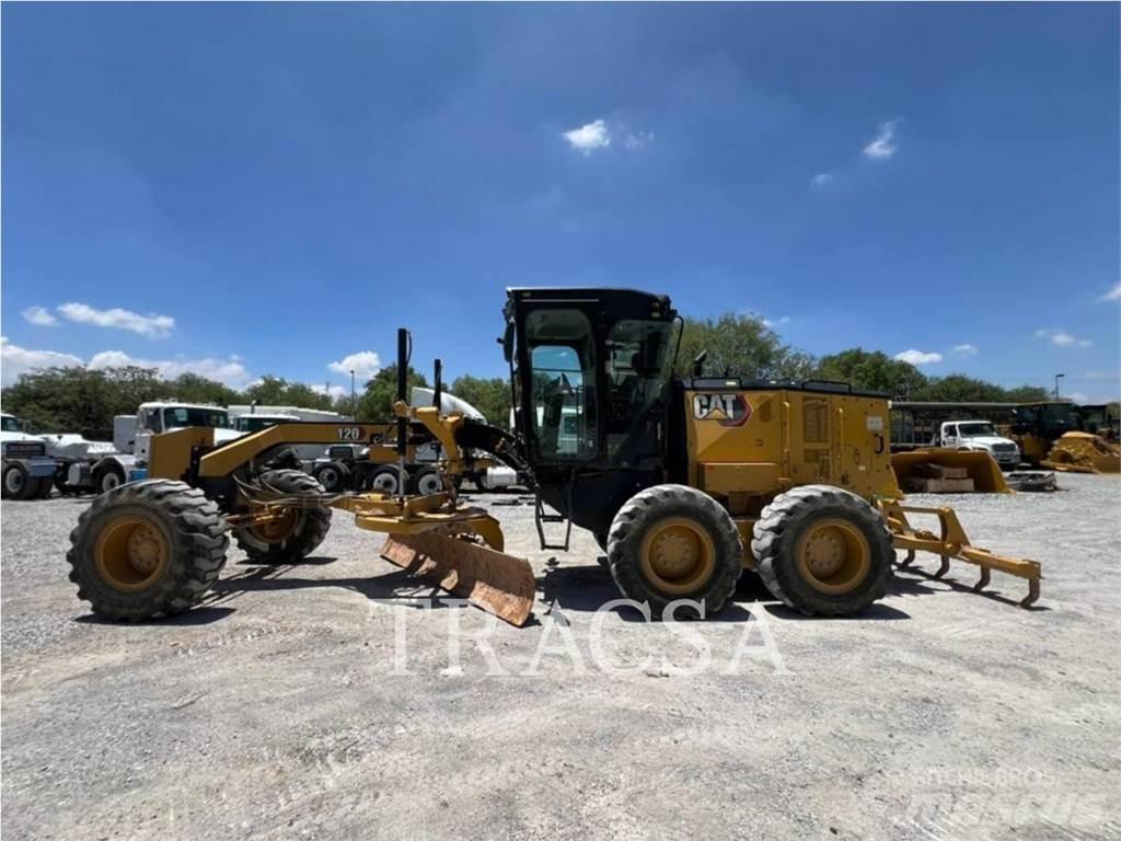 CAT 120 Motoniveladoras