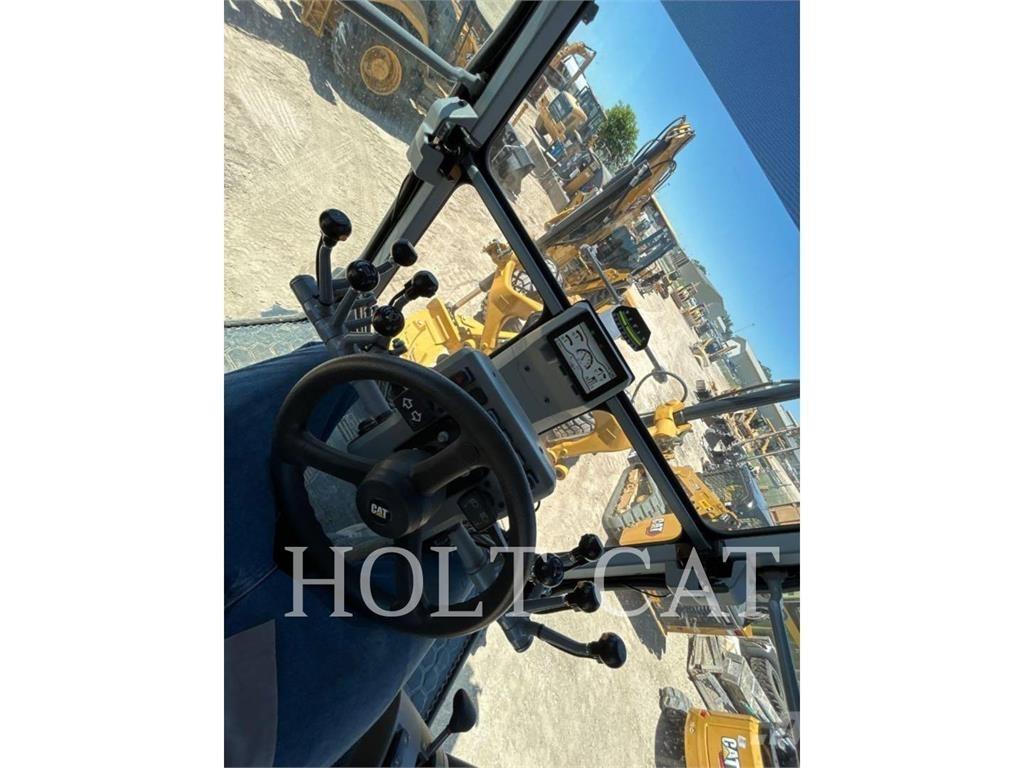 CAT 120 Motoniveladoras