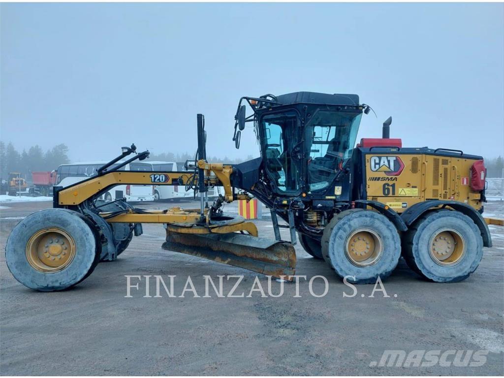 CAT 120 Motoniveladoras