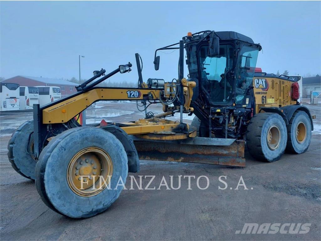CAT 120 Motoniveladoras