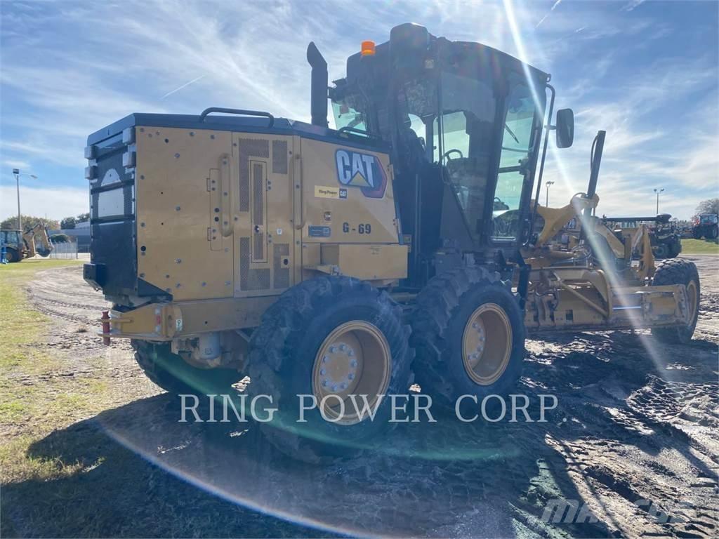 CAT 120 LVR Motoniveladoras
