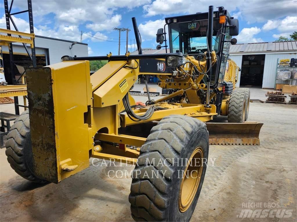 CAT 140 Motoniveladoras