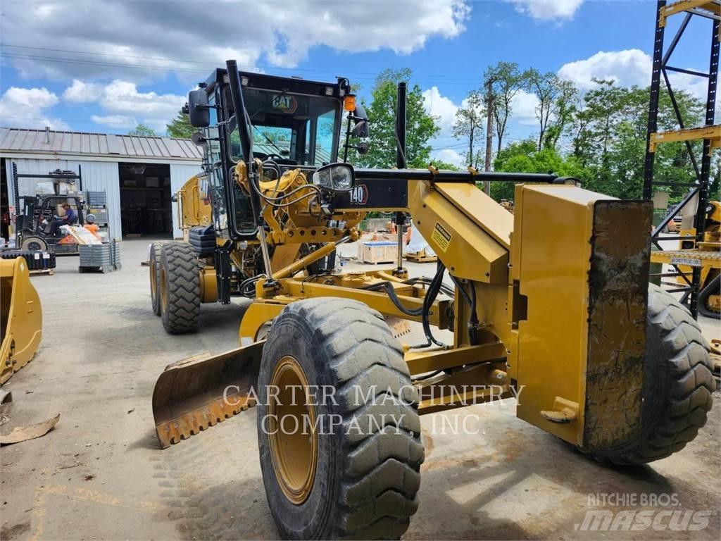CAT 140 Motoniveladoras