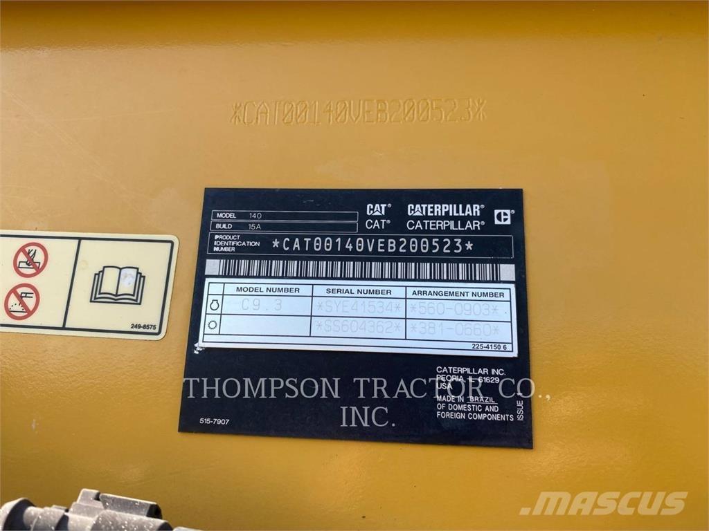CAT 140 Motoniveladoras