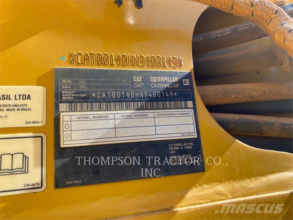 CAT 140 Motoniveladoras