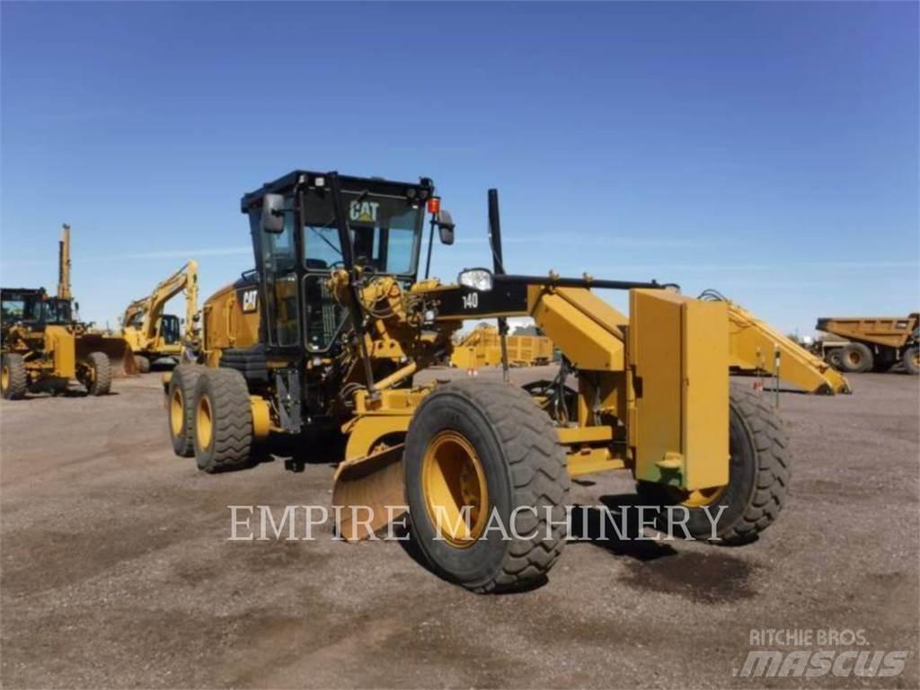 CAT 140-13 Motoniveladoras