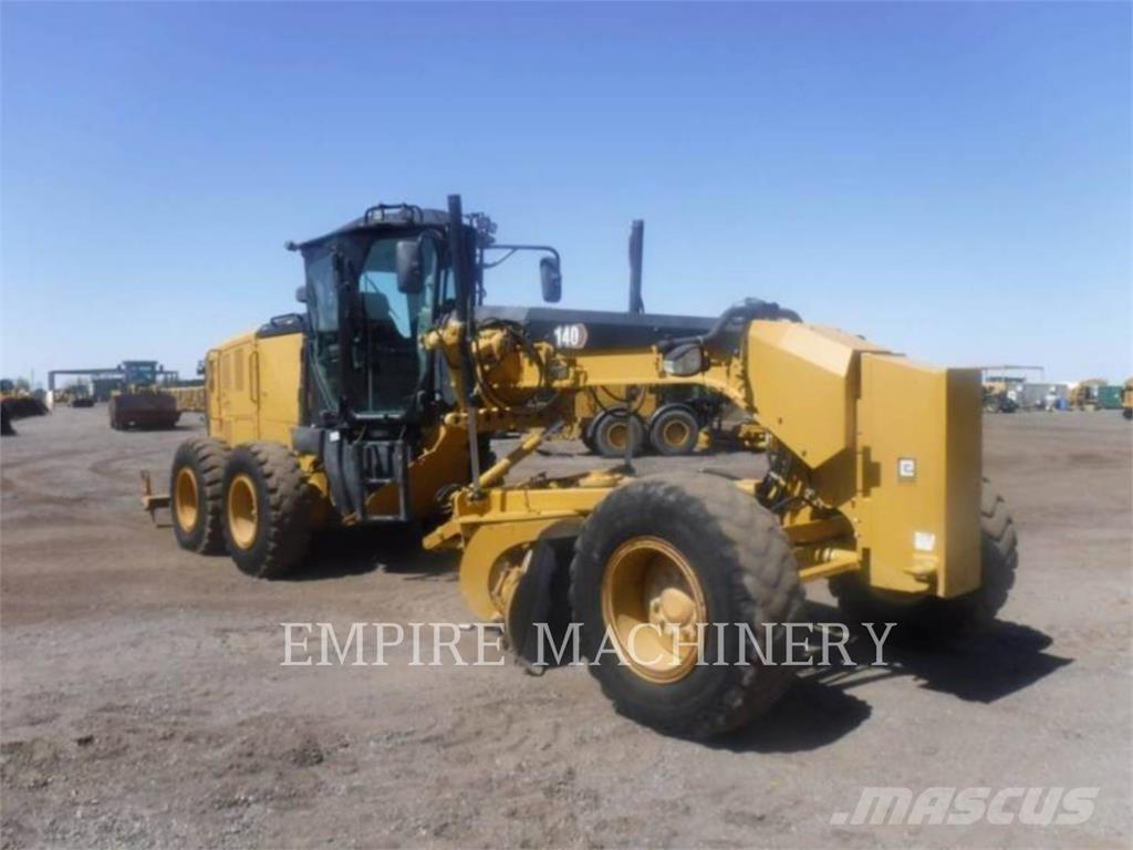 CAT 140-15 Motoniveladoras