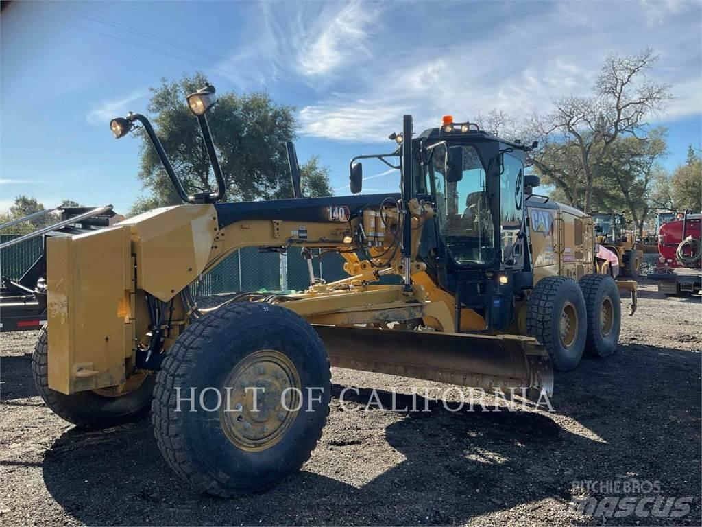 CAT 140 AWD Motoniveladoras