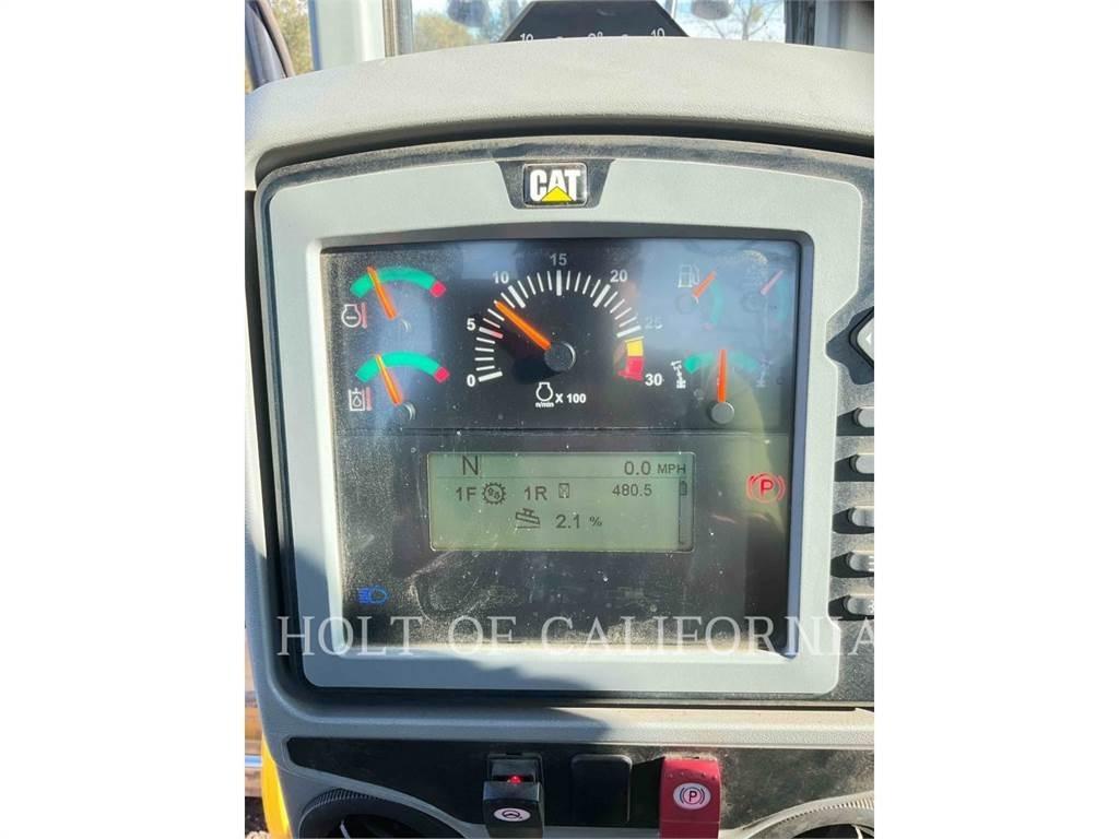 CAT 140 AWD Motoniveladoras