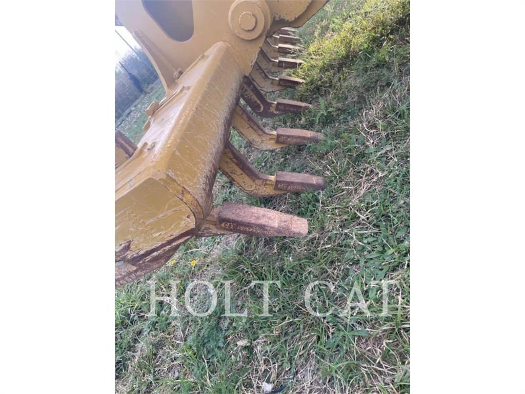 CAT 140 AWD Motoniveladoras
