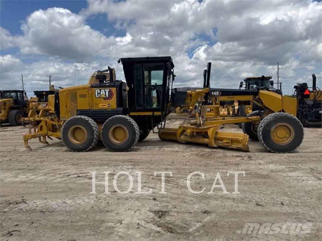 CAT 140 AWD Motoniveladoras