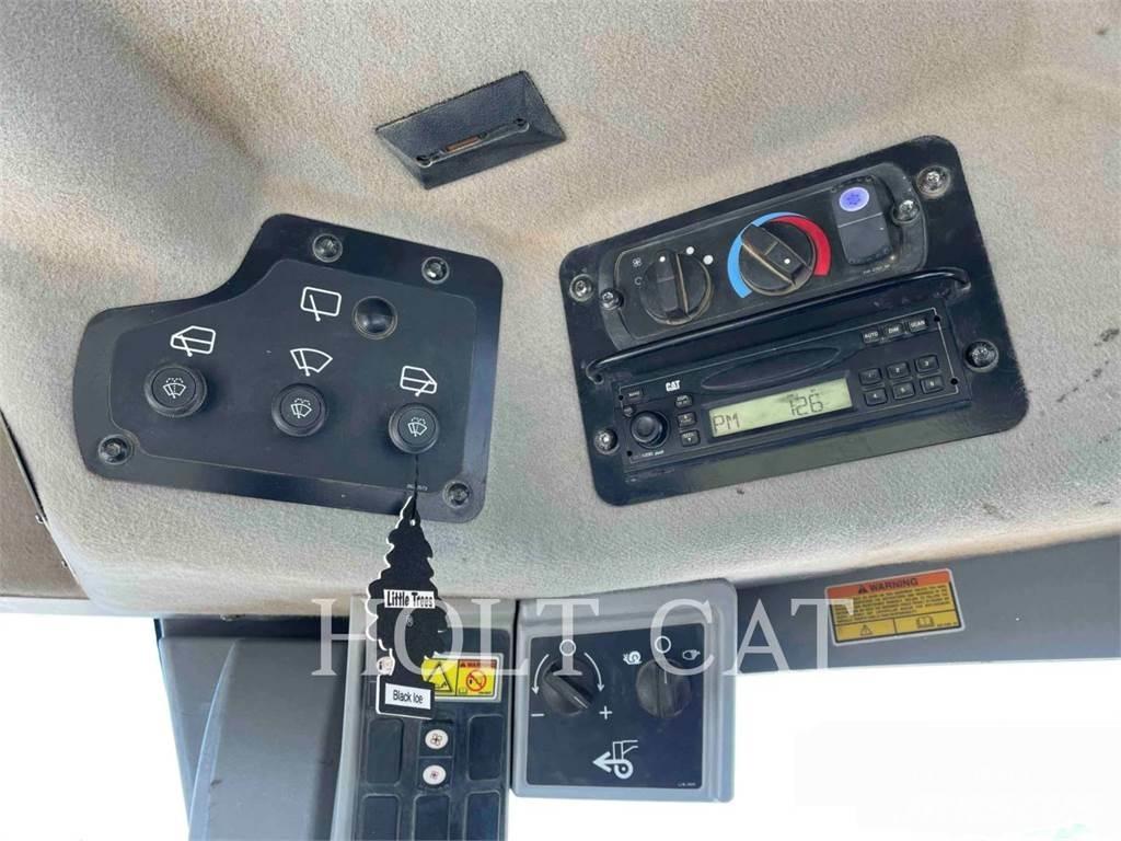 CAT 140M AWD Motoniveladoras