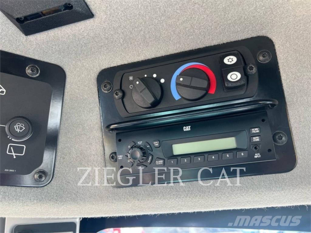 CAT 140M2 Motoniveladoras