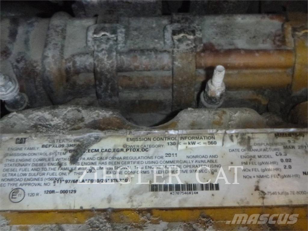 CAT 140M2 Motoniveladoras