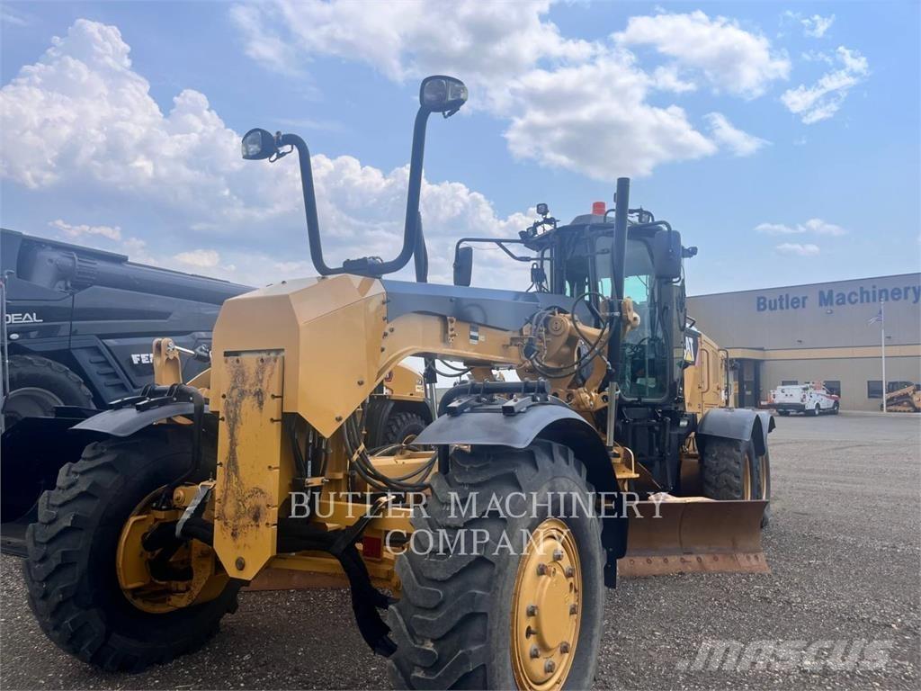 CAT 140M2AWD Motoniveladoras