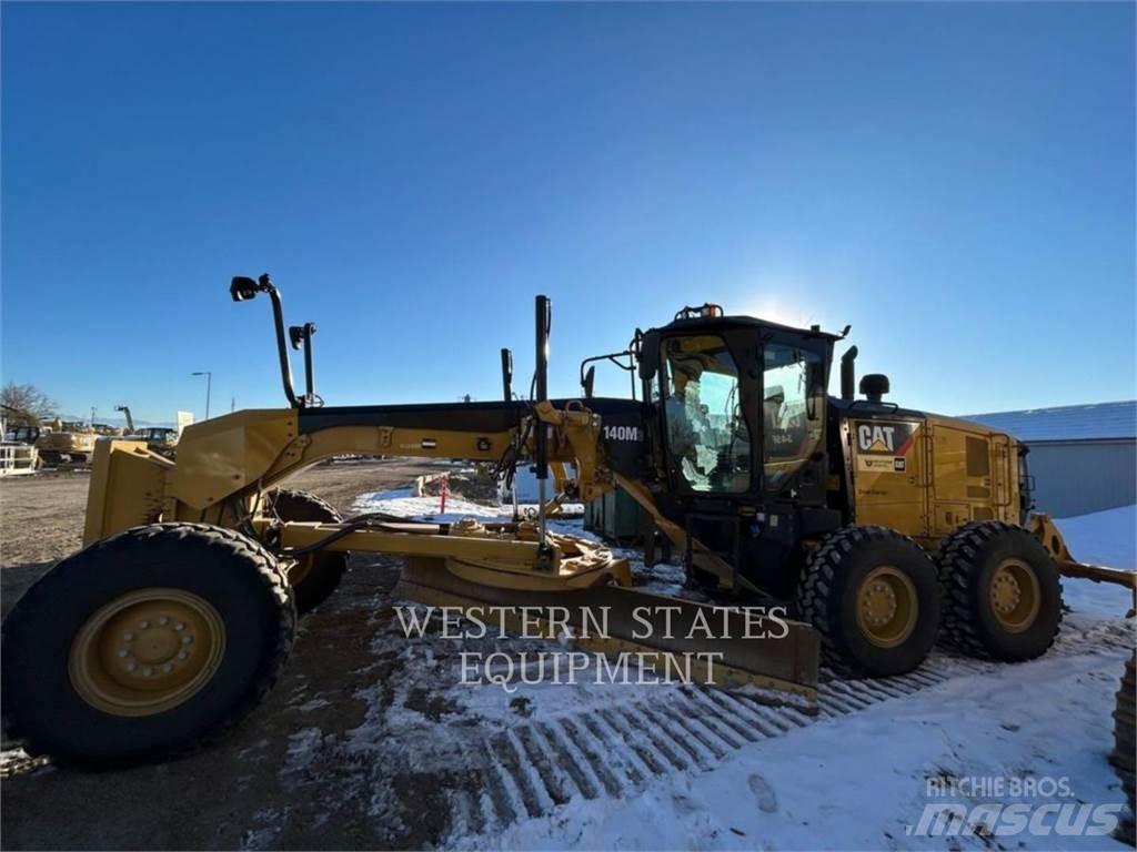 CAT 140M3 Motoniveladoras