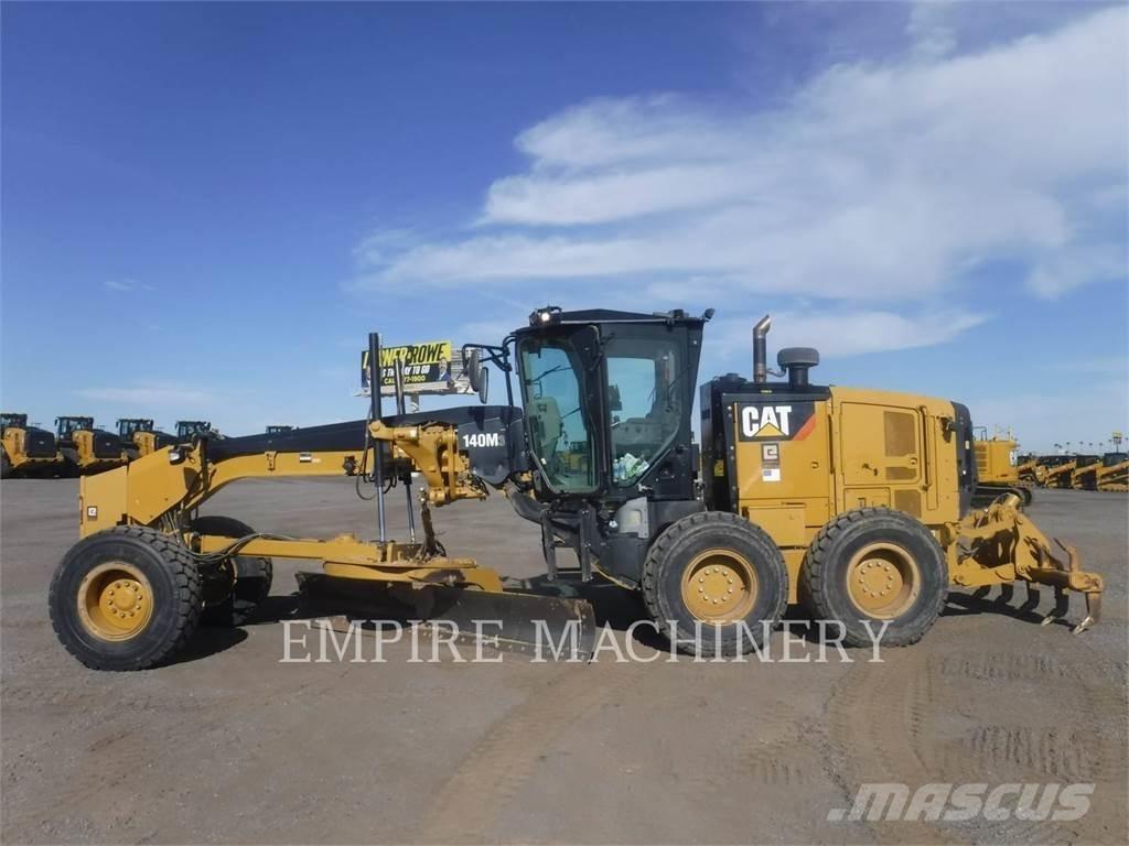 CAT 140M3 Motoniveladoras