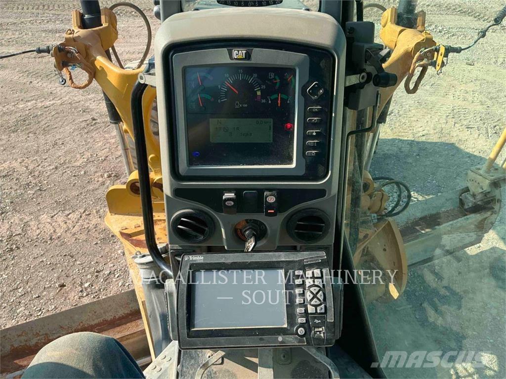 CAT 140M3AWD Motoniveladoras