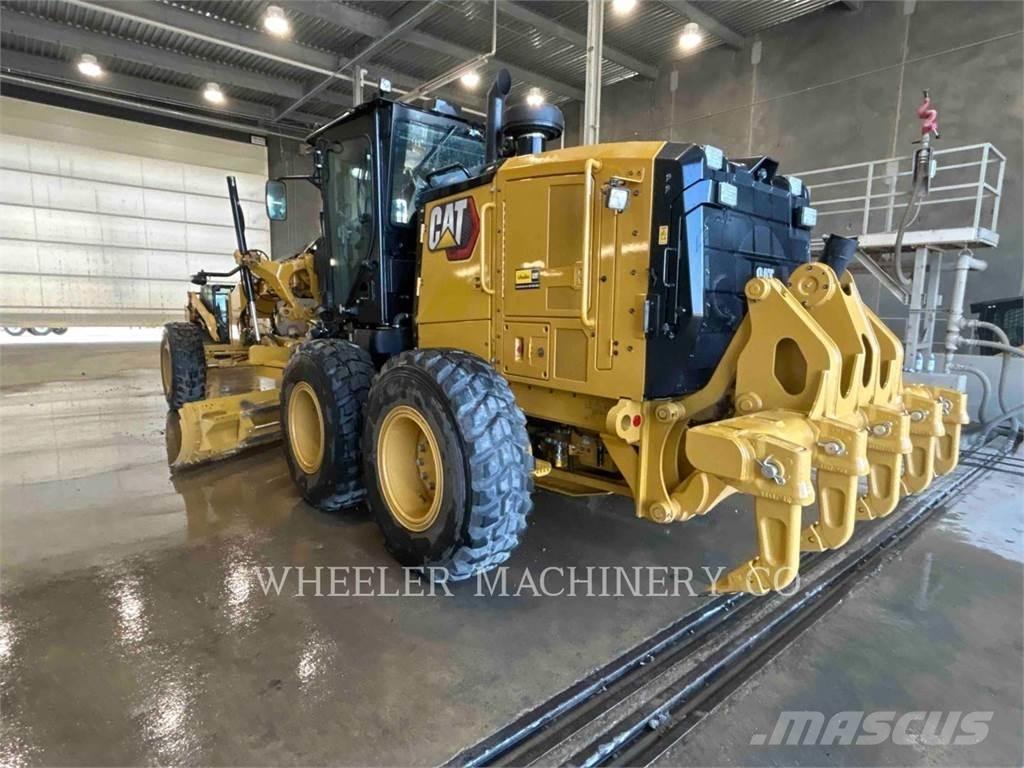 CAT 150 15 Motoniveladoras