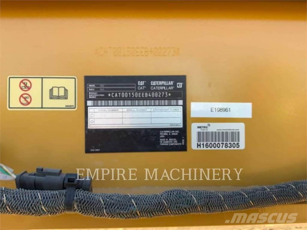 CAT 150-15 Motoniveladoras