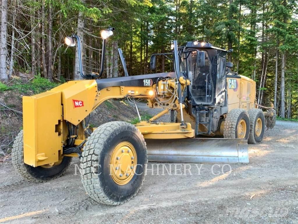 CAT 150-15AWD Motoniveladoras
