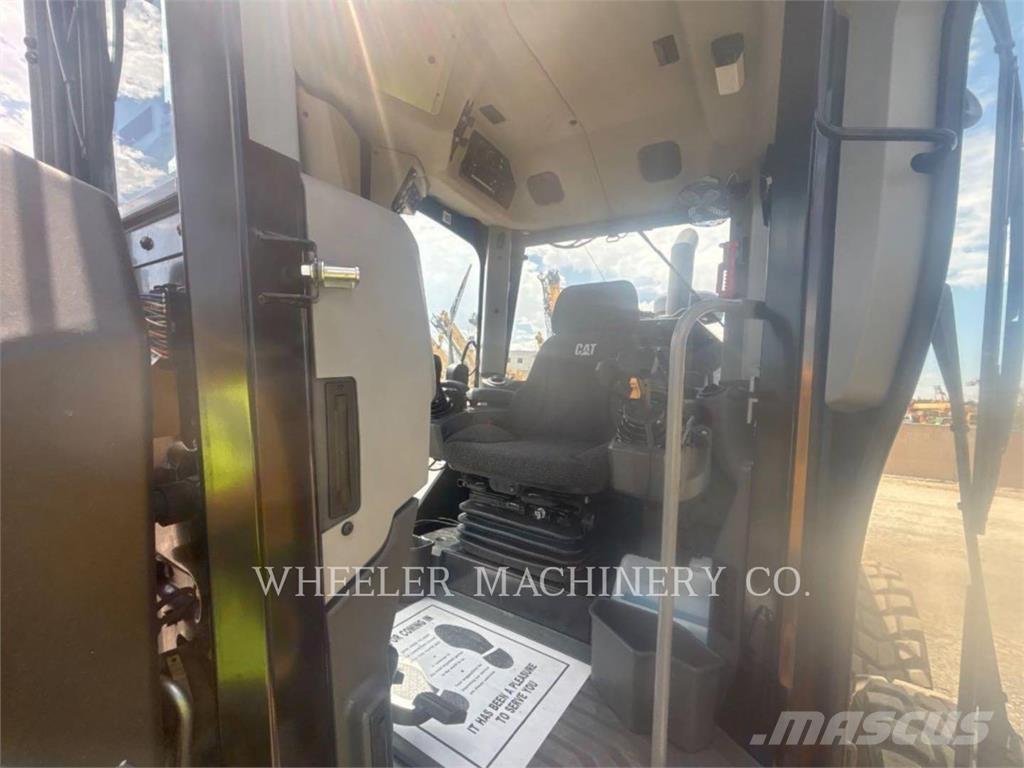 CAT 150 AWD Motoniveladoras