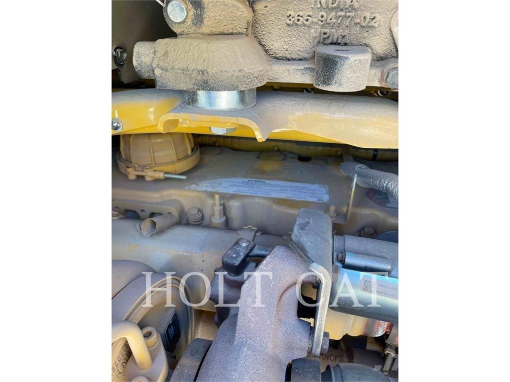 CAT 150 JOY3 Motoniveladoras