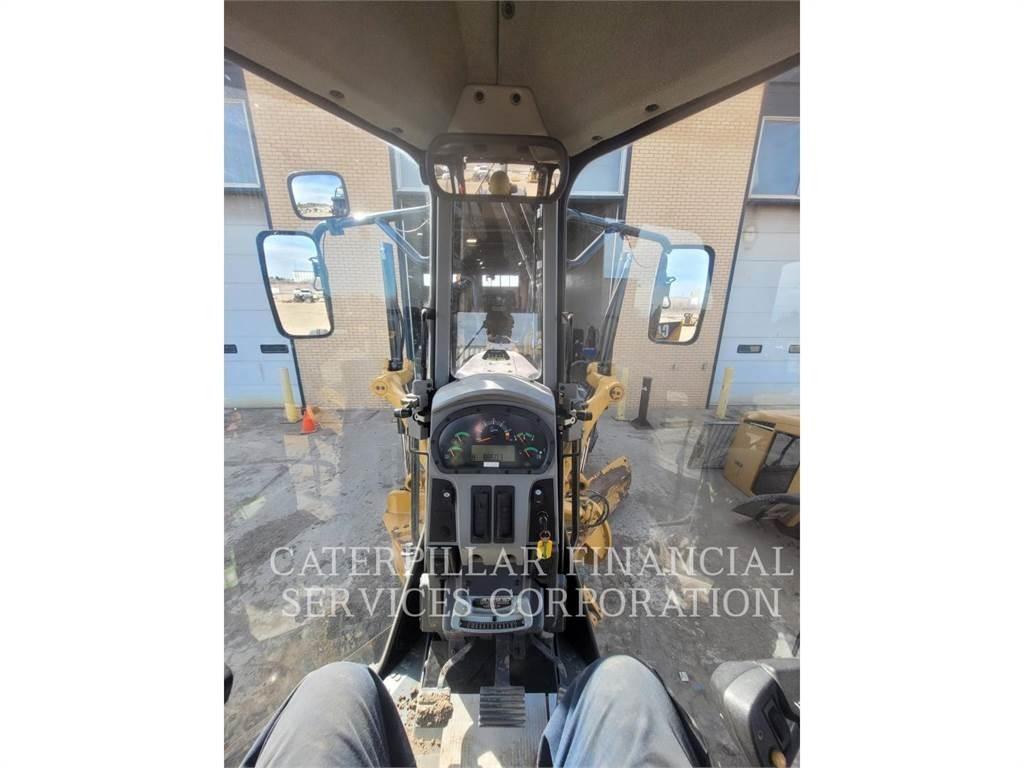CAT 160M Motoniveladoras