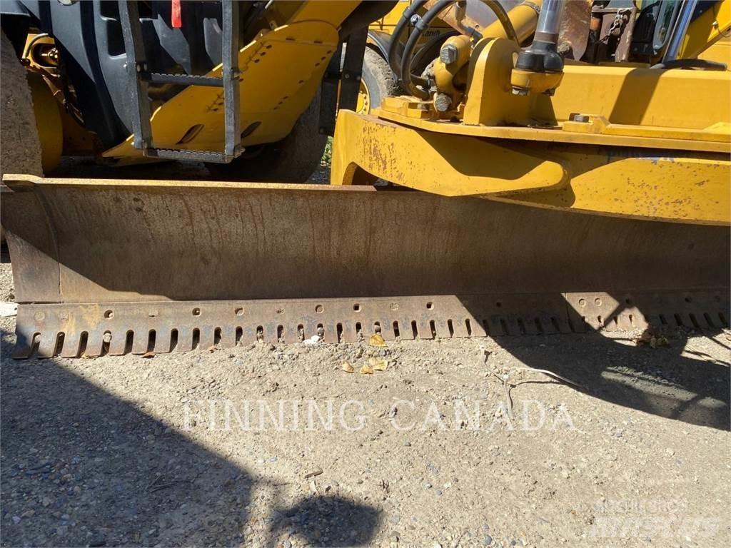 CAT 160M Motoniveladoras
