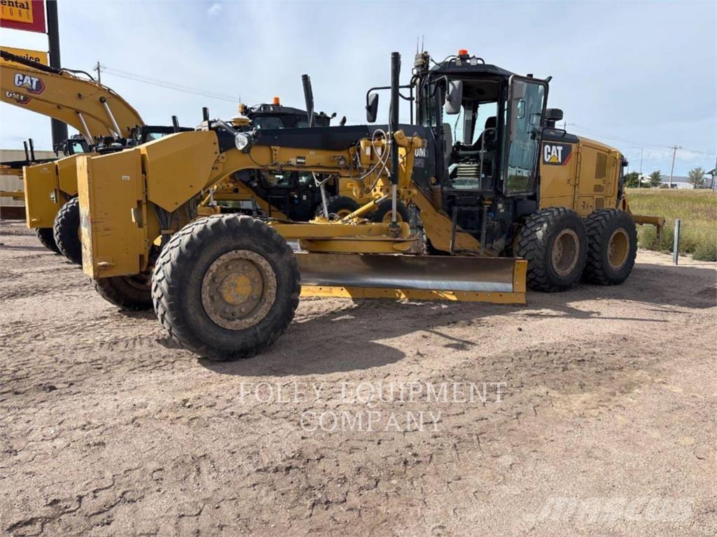 CAT 160M3AWI Motoniveladoras