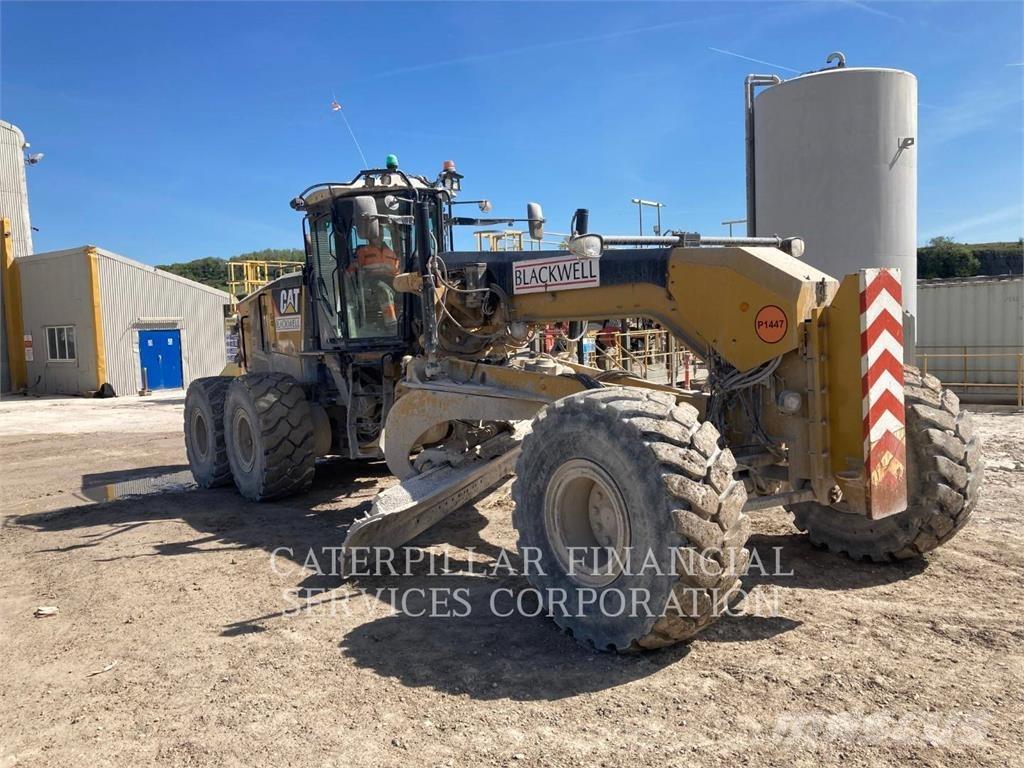 CAT 16M Motoniveladoras