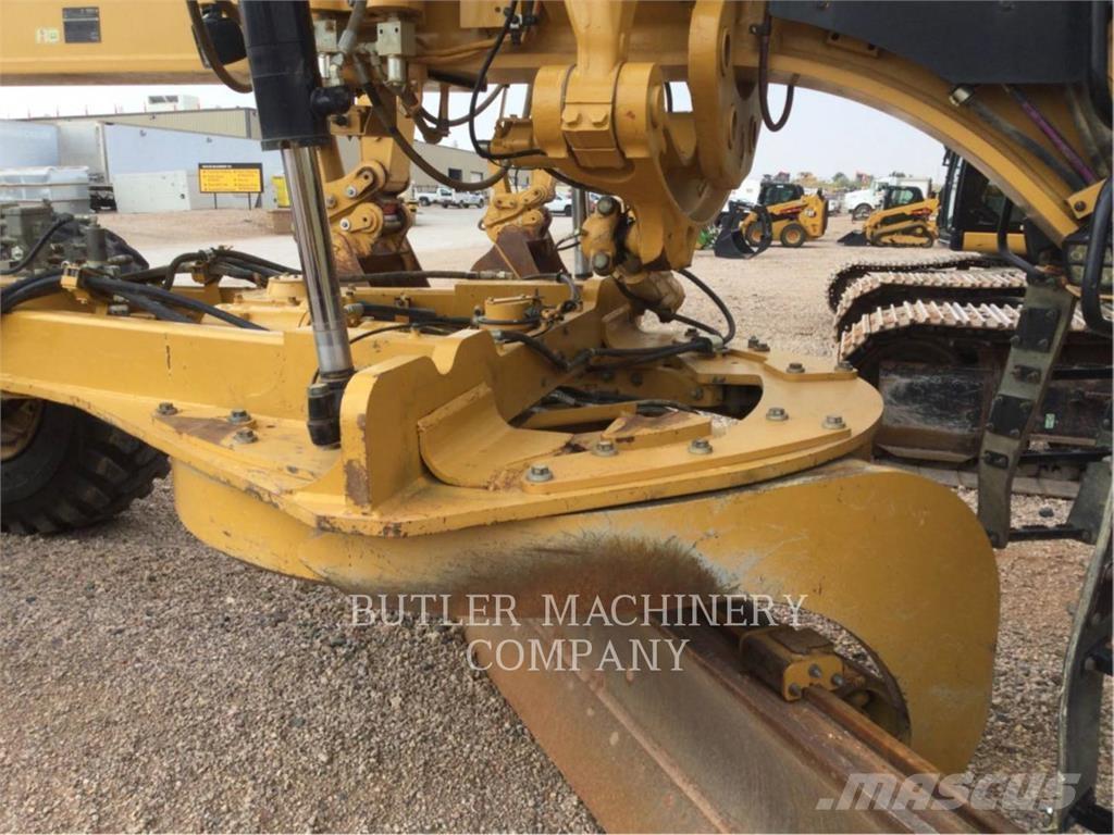 CAT 18 M3 Motoniveladoras